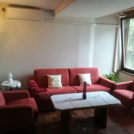 Darinka Apartment *